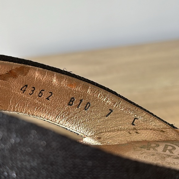 Salvatore Ferragamo Sandals Size 7 - Picture 7 of 8